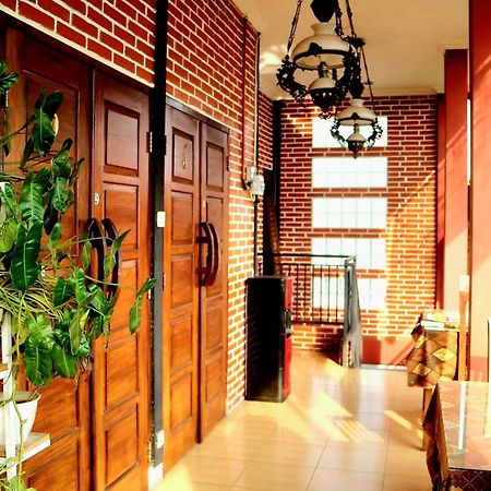 The Homey Rooms And Tours Gandok Bagian luar foto